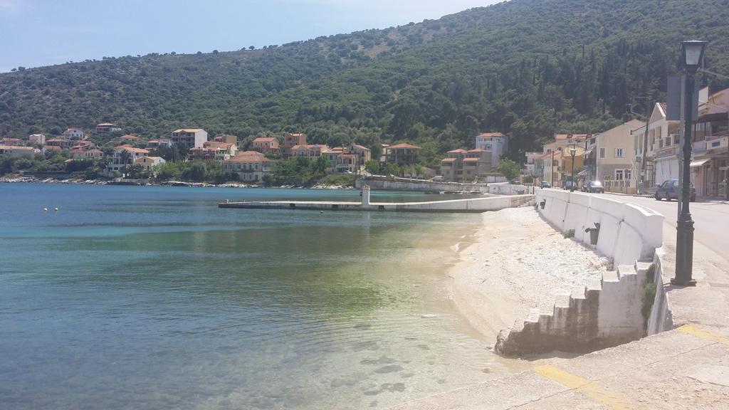 Olive Bay Hotel Agia Efimia Luaran gambar