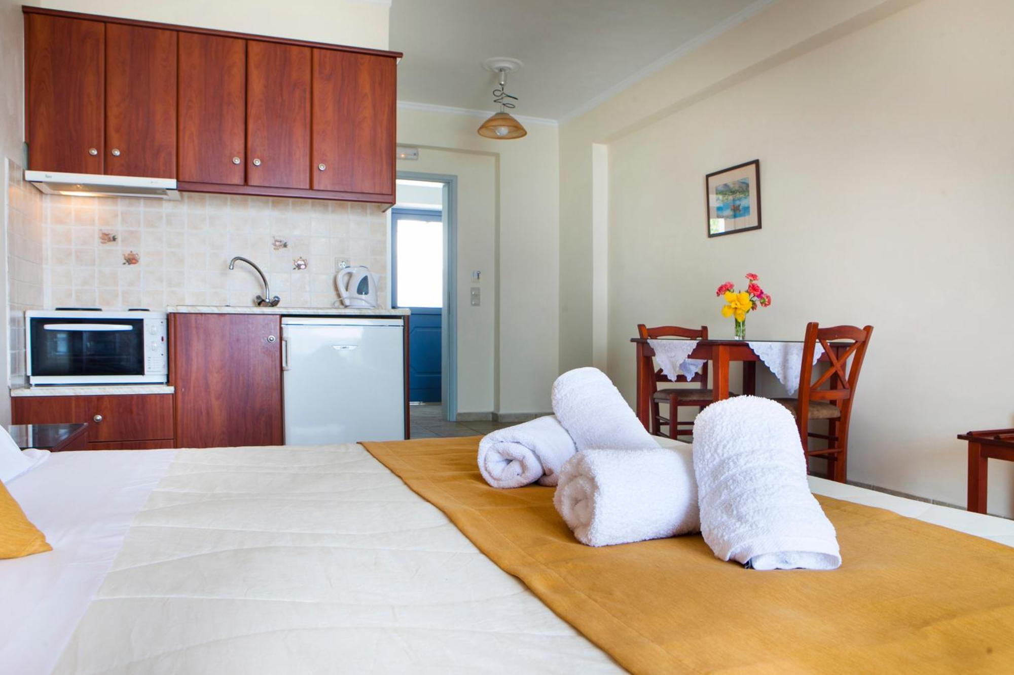 Olive Bay Hotel Agia Efimia Luaran gambar