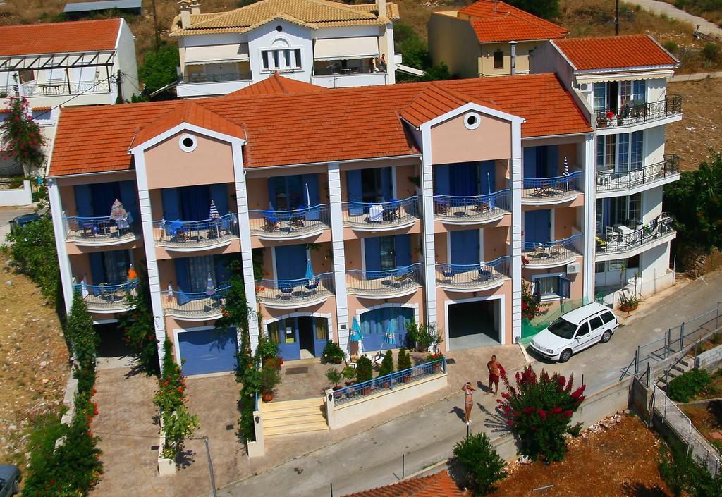 Olive Bay Hotel Agia Efimia Luaran gambar